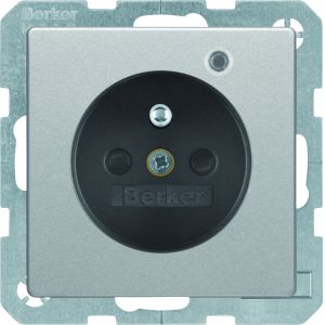 WCD penaarde met controle-led, berker Q.