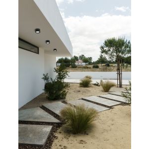 FOCUS Sandy Black Aluminium Glass Diffus