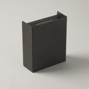 Savoy, 2 x 6W, 3000k, IP65, Graphite